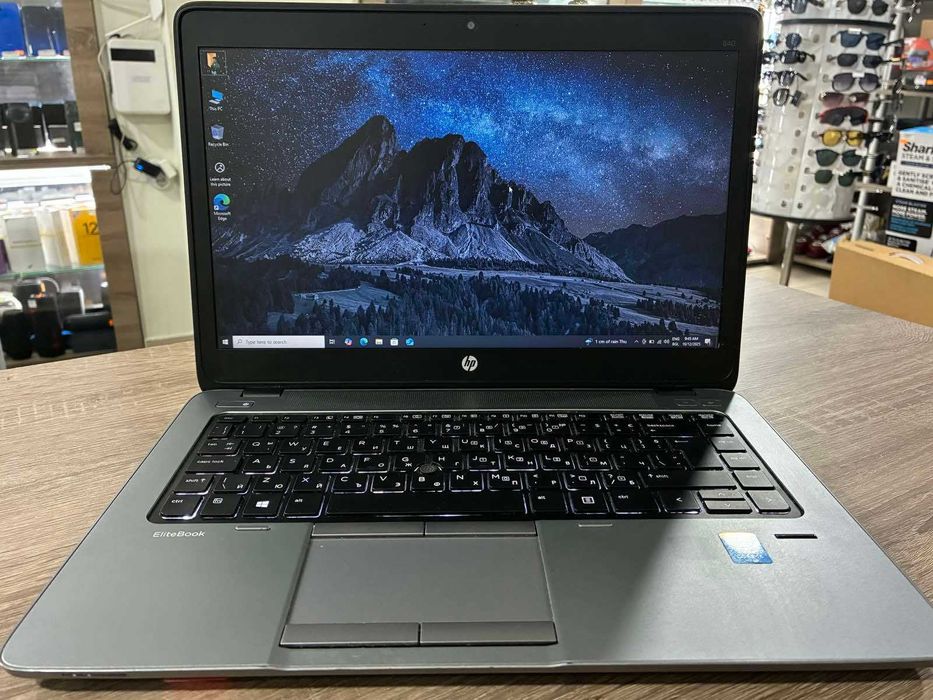 Лаптоп HP Elit book 840