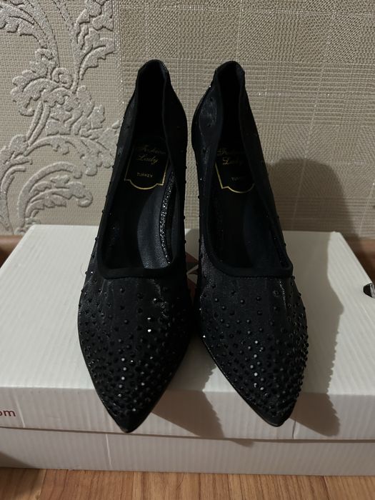 Туфли по 5000 тг