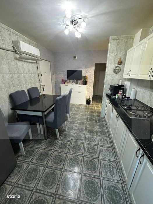Apartament 3 camere, 96 mp, zona Micalaca