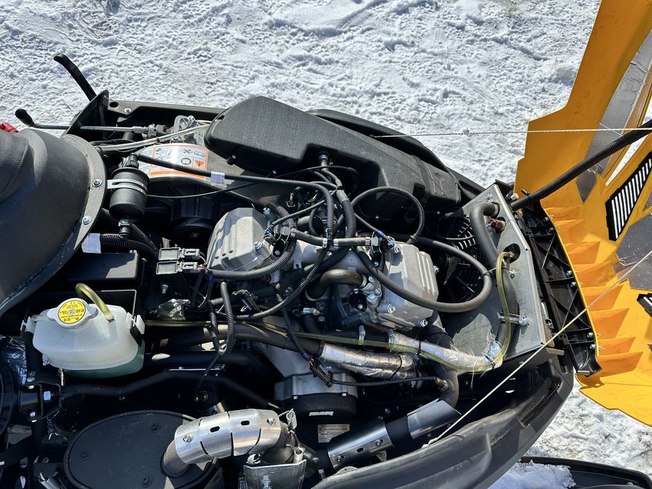 Снегоход Stels Viking 800