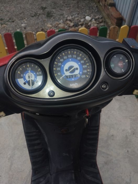 Suzuki Katana 49 cm