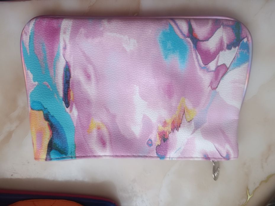 Kозметична чанта IPSY