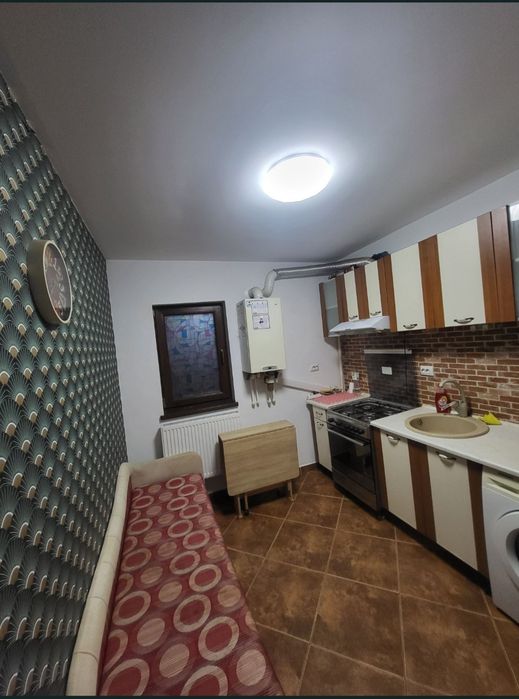 Închiriez apartament o cameră Rediu  Iași