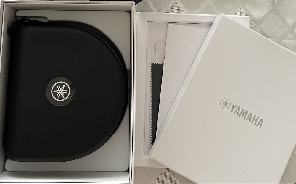 Наушники YAMAHA PRO 500