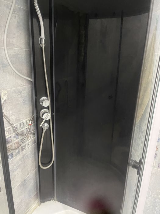 Продается душевая кабина
