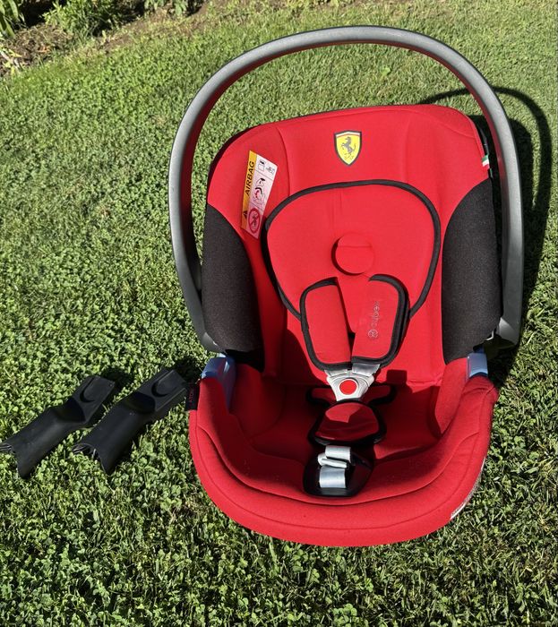 Scoica Auto Cybex Aton Ferrari editie limitata