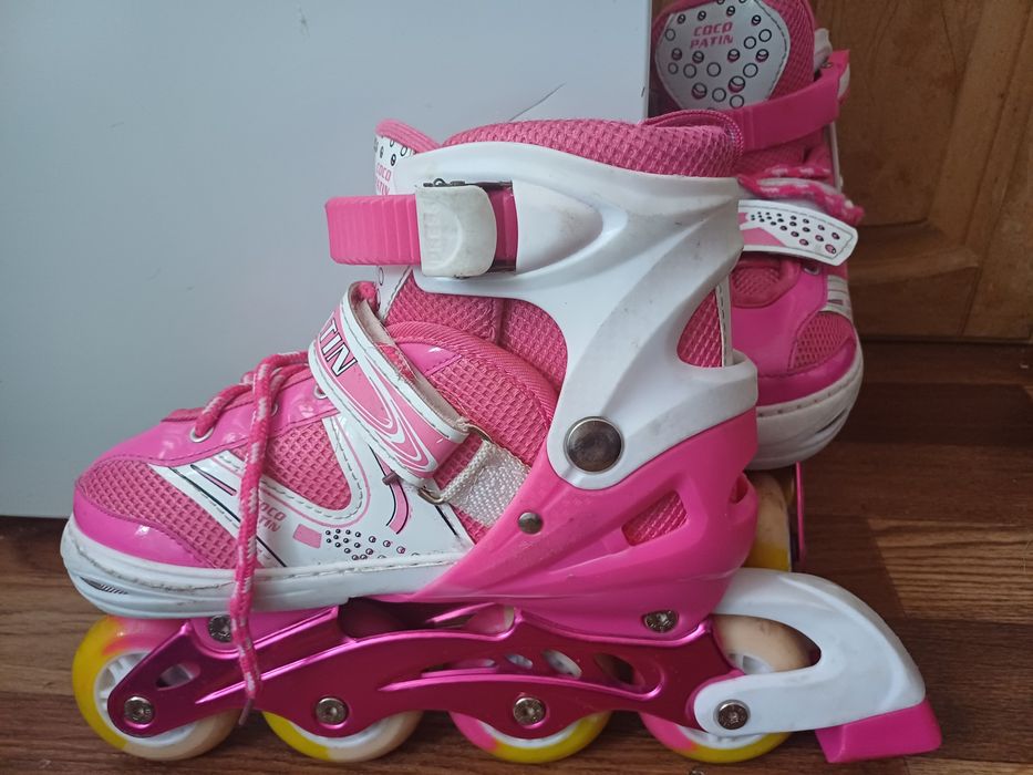Продам роликовые коньки