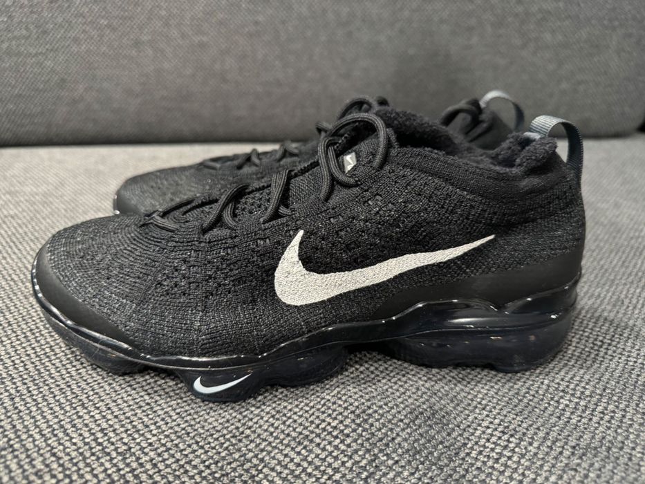 НОВИ Оригинални черни маратонки NIKE AIR Vapormax 2023 FK, размер 37.5