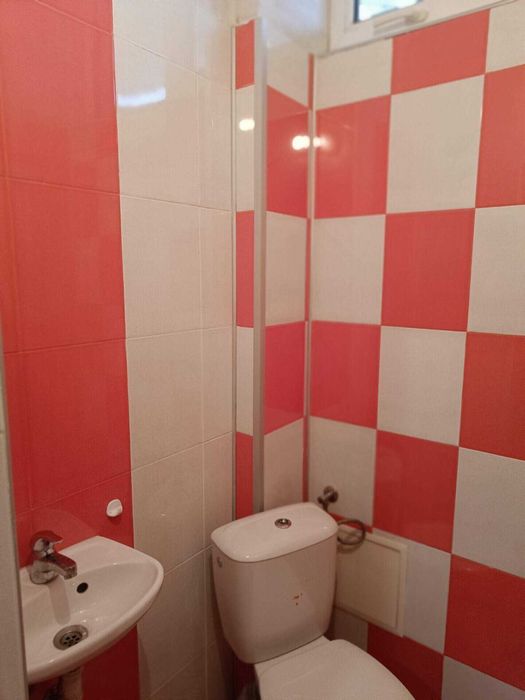 Дава се под наем  в Казанлък -  кв.м за 229.5 € - Снимка #4