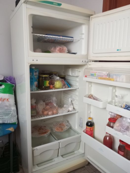 Холодильник двухкамерный