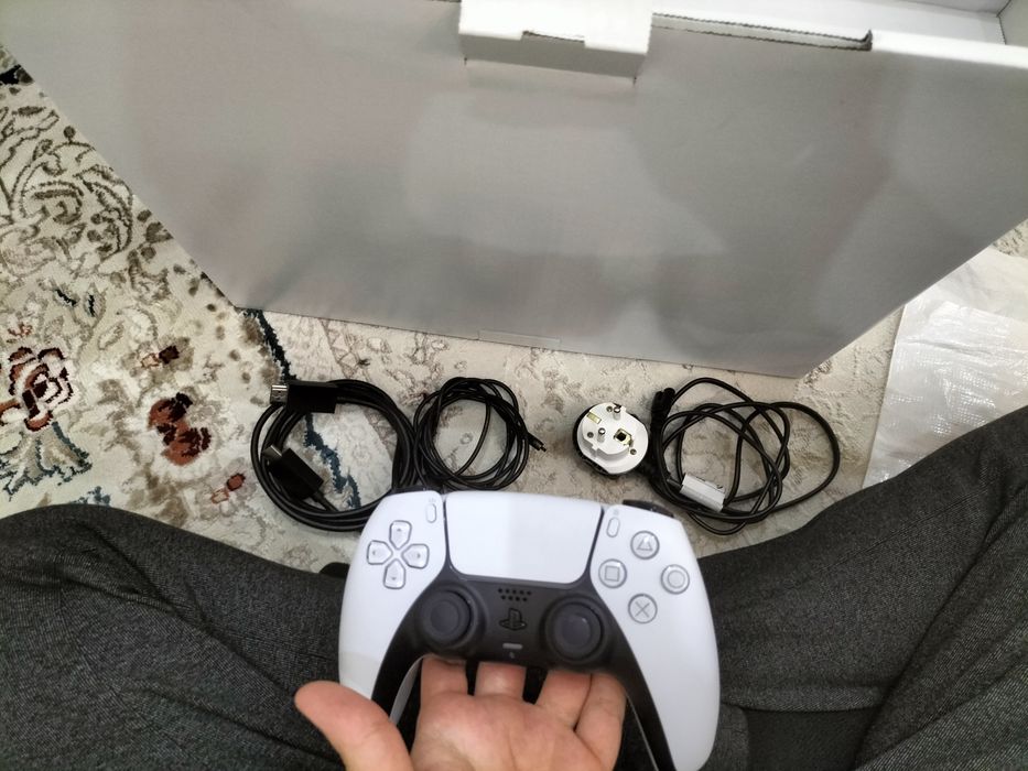 Продам TV & Play Station 5 Slim и смарт телевизор  LG 55"