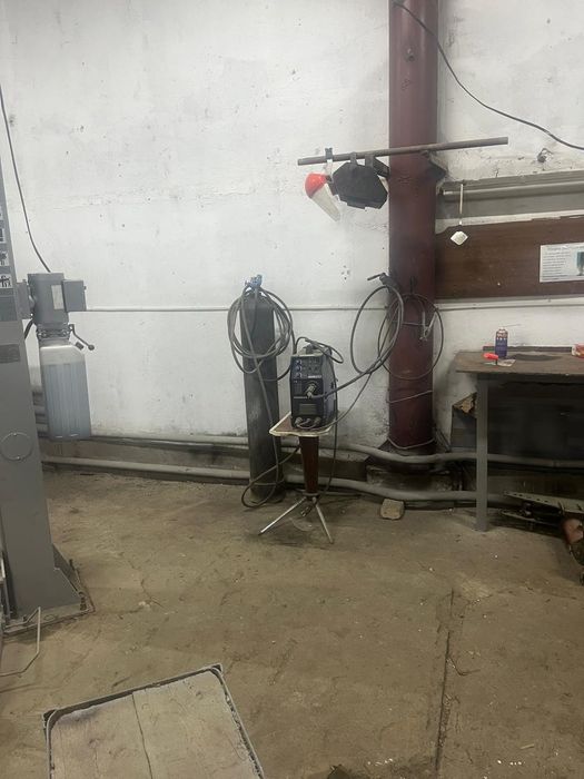 Продам бокс в пригороде