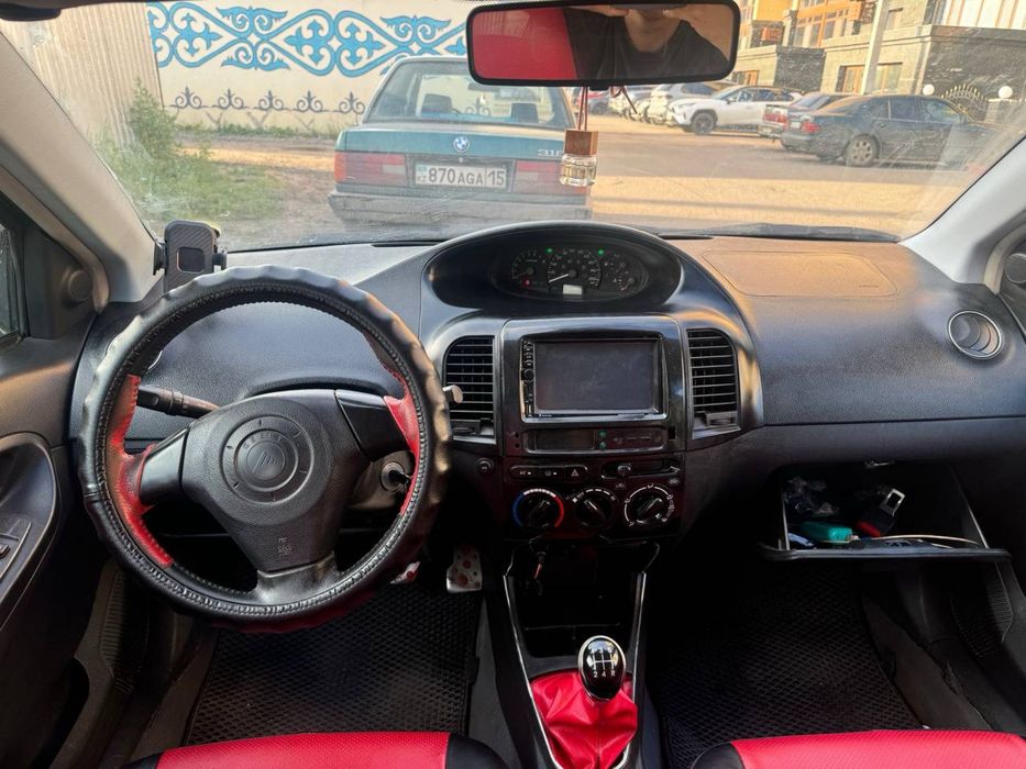 Geely Mk 2013 года