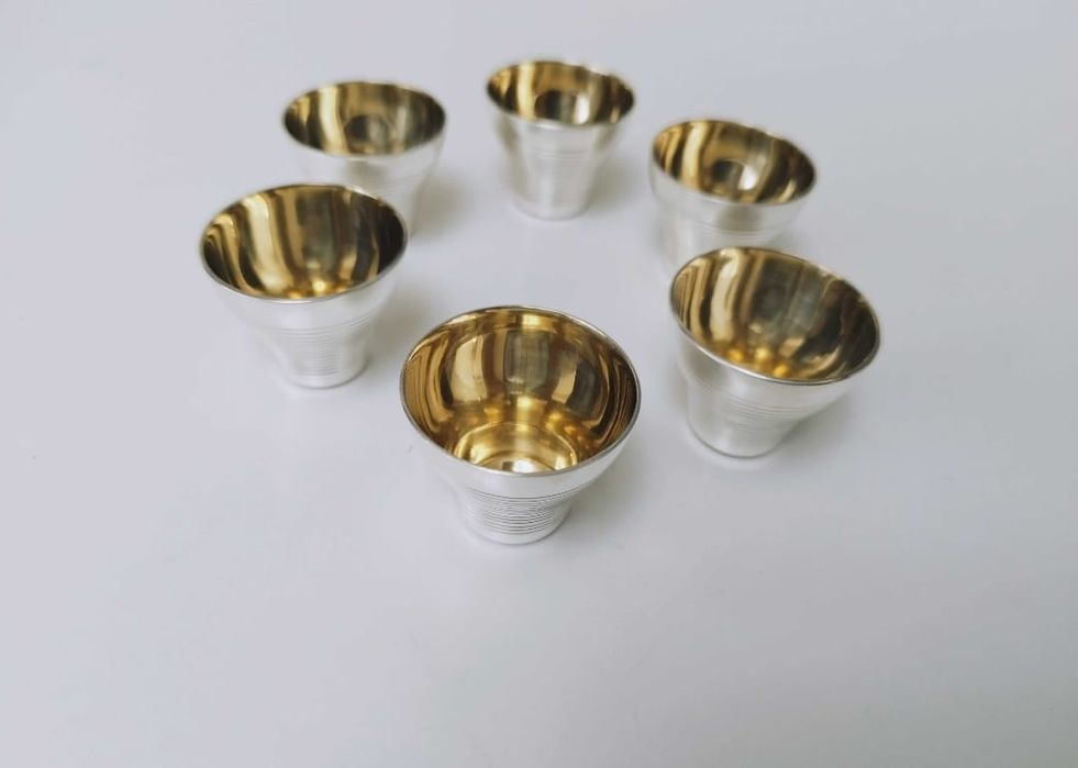 Set 6 Pahare si Tavita de shot Argintate si Aurite Rusia