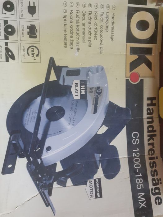 Fierăstrău circular manual