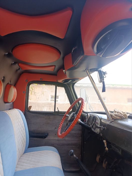 Газ 53 сотилади