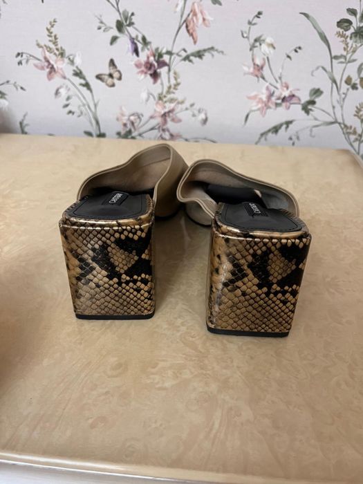 срочно продам туфли