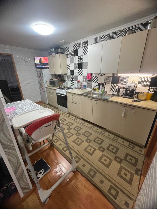 Два дома с большим участком