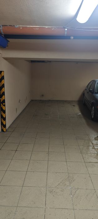 Подземно парко място под наем