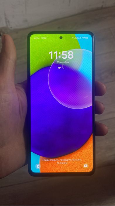 Продам отличный телефон Samsung Galaxy A52 128gb 2 sim