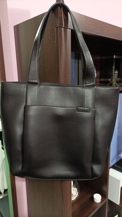 Дамски кожени чанти