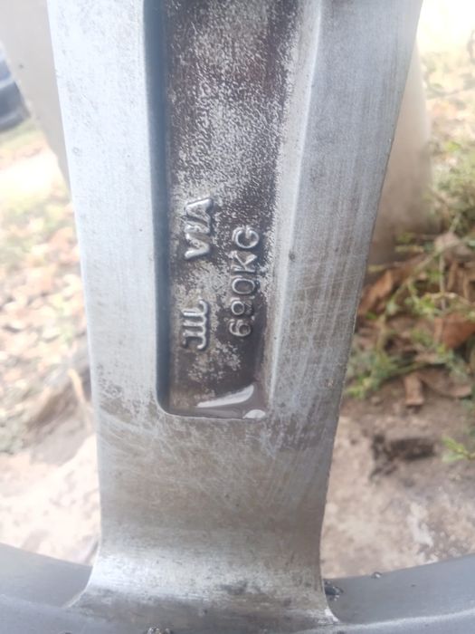 Титанка с покрышкой