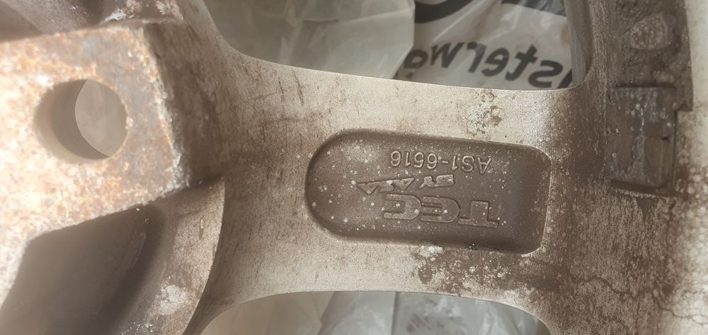 Roti + anvelope de iarna 195 55  r16