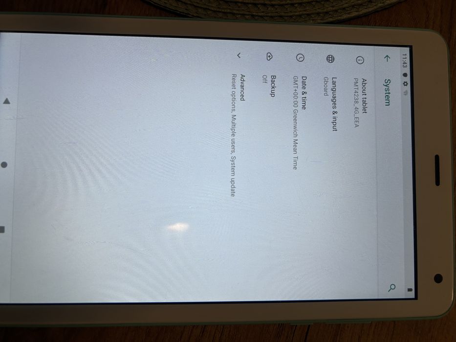 Таблет, използван с калъф