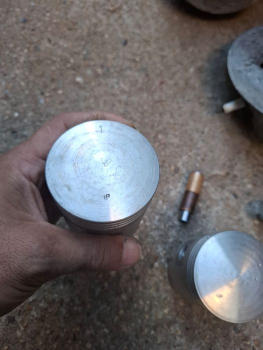 Piese motocicleta IJ 350 cilindru,quiloasa