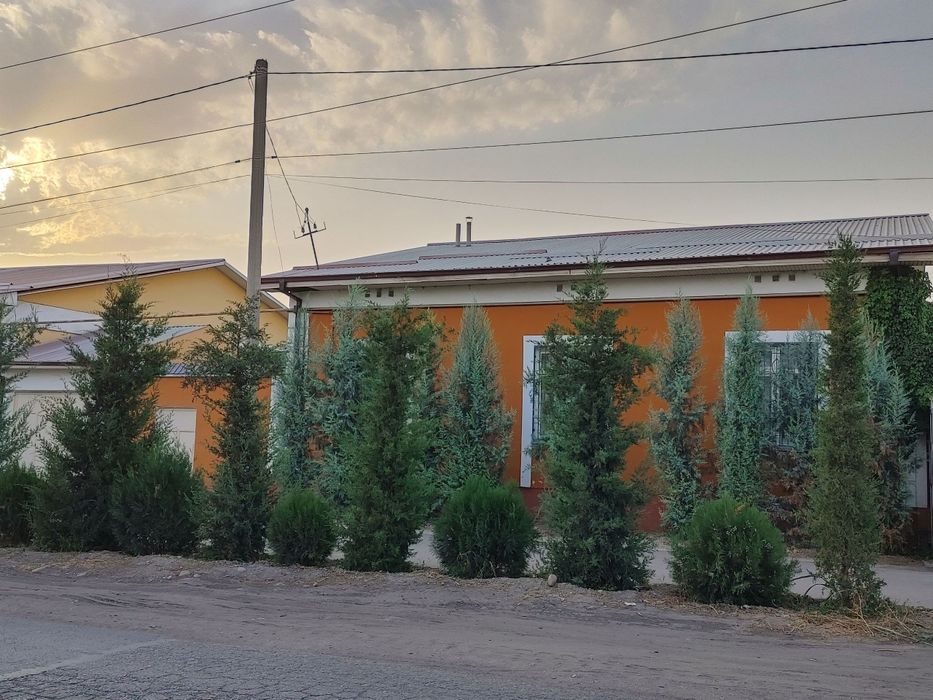 Котедж сотилади -  6 сотих