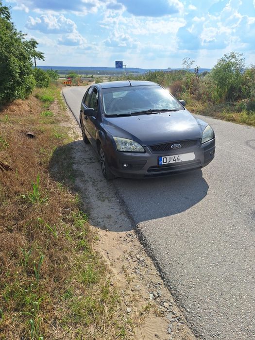 Vând Ford Focus II Hatchback 1.6 TDCi (90 CP) /2005, fără filtru particule -DPF, din fabrică.
