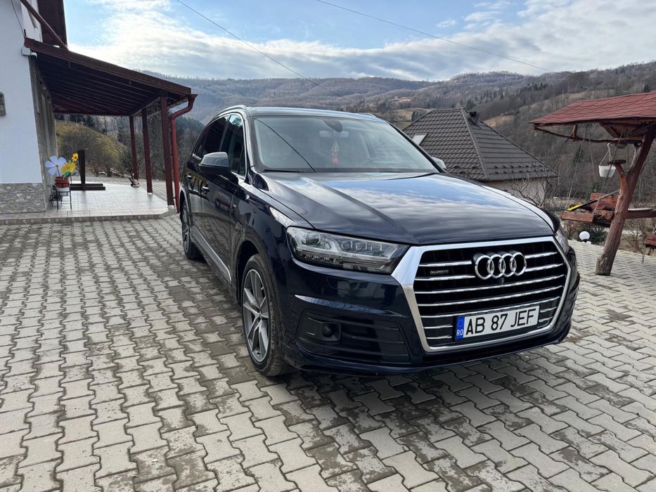 Se vinde Audi Q7