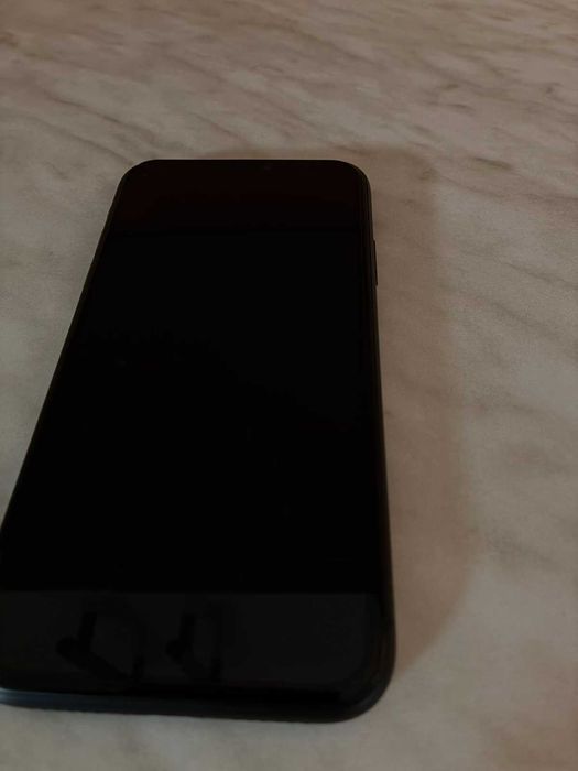 iPhone 11, 128GB, Black