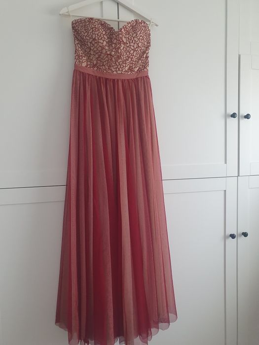 Vând rochie eleganta