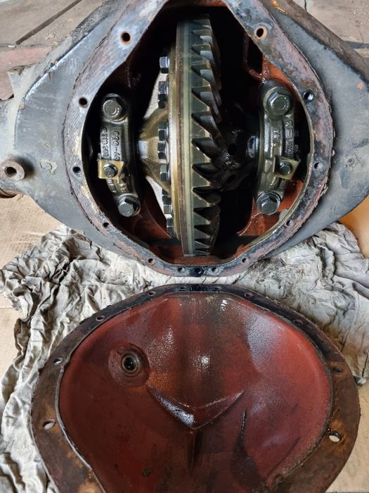 Редуктор заднего моста. МЕРСЕДЕС БЕНЦ.