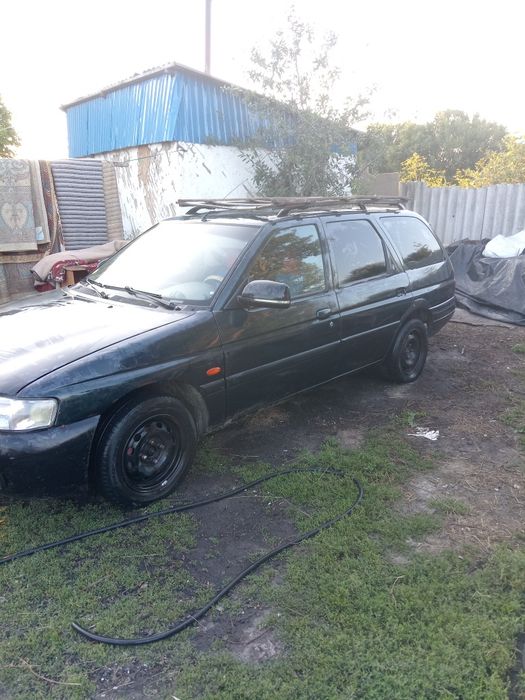 Продам форд эскорт