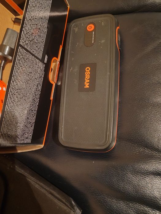 Джъмп стартер Osram  Battery start 400