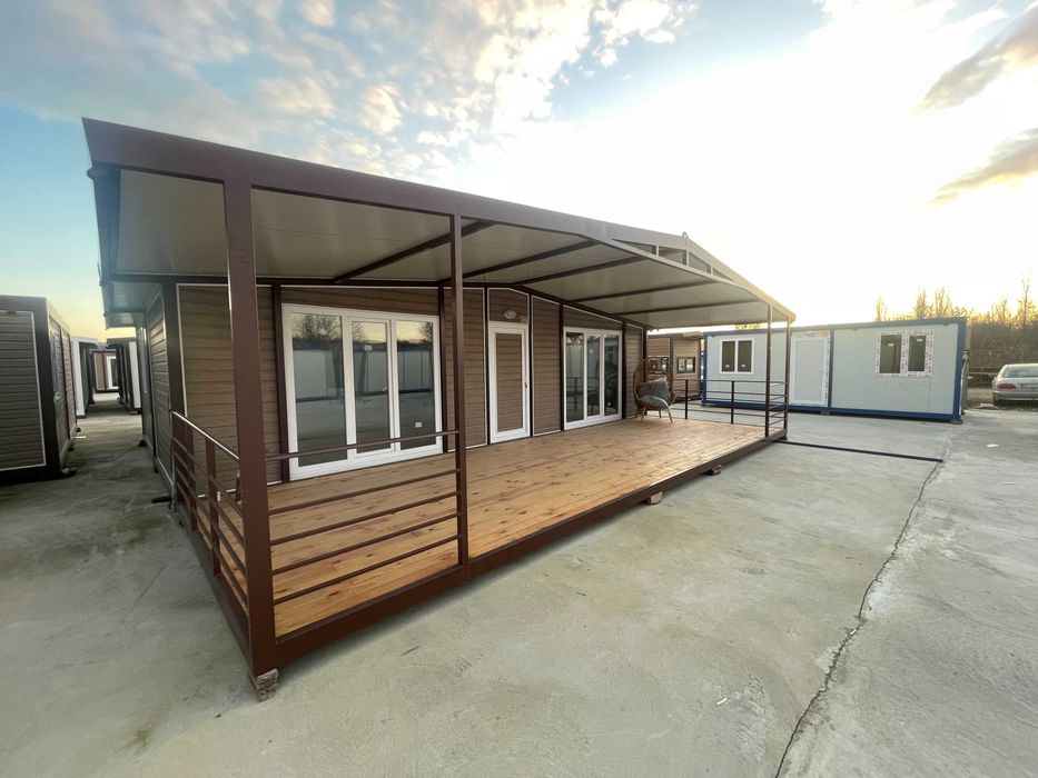 Жилищен контейнер 900/900 см. с двускатен покрив