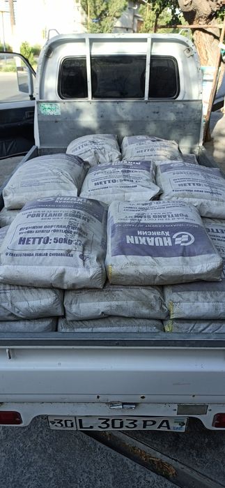 Цемент М450+ хуаксин. Чёрный песок. Красный песок. Доставка по городу.