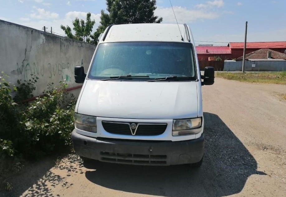 Piese auto din dezmembrari Opel Movano Renault Master 1999 Orice piesa