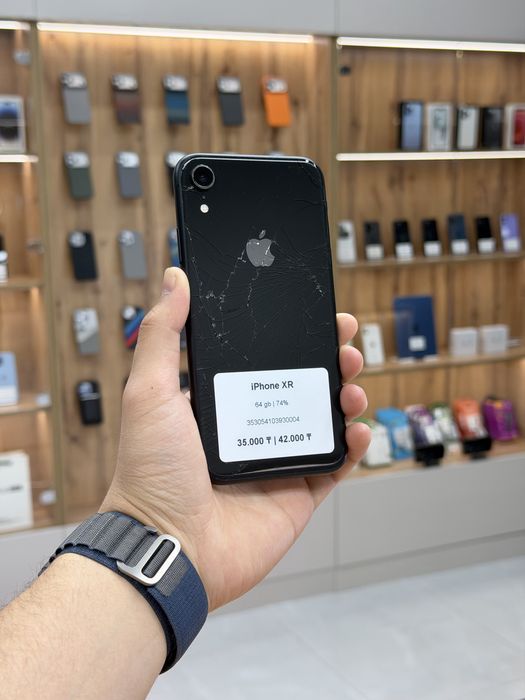 iPhone XR 64 gb | iStatus