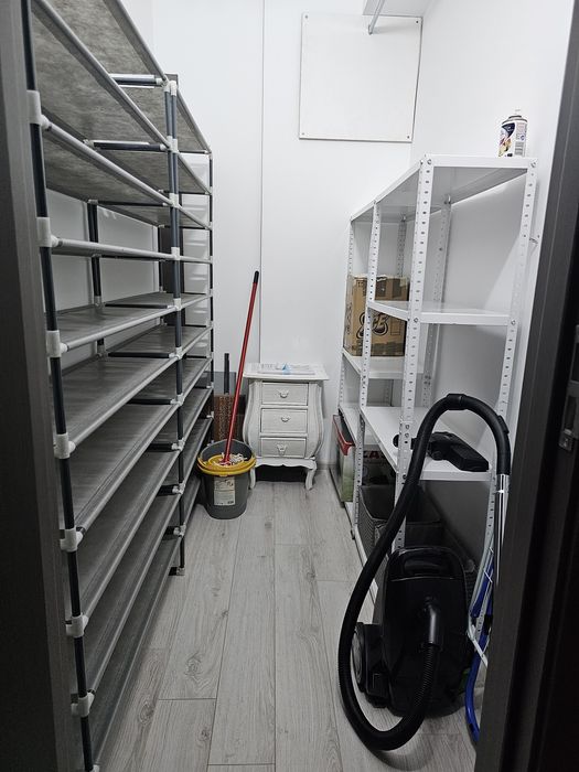 De inchiriat apartament cu 3 camere