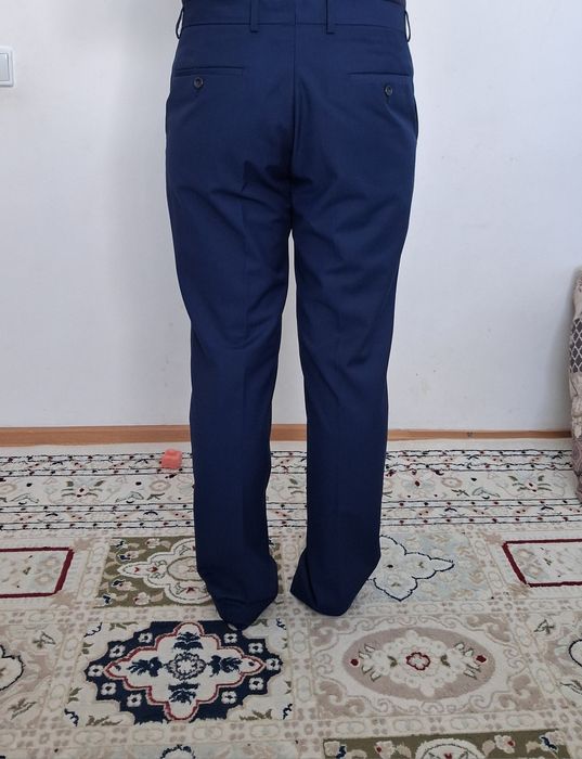 Срочно продам костюм и брюки