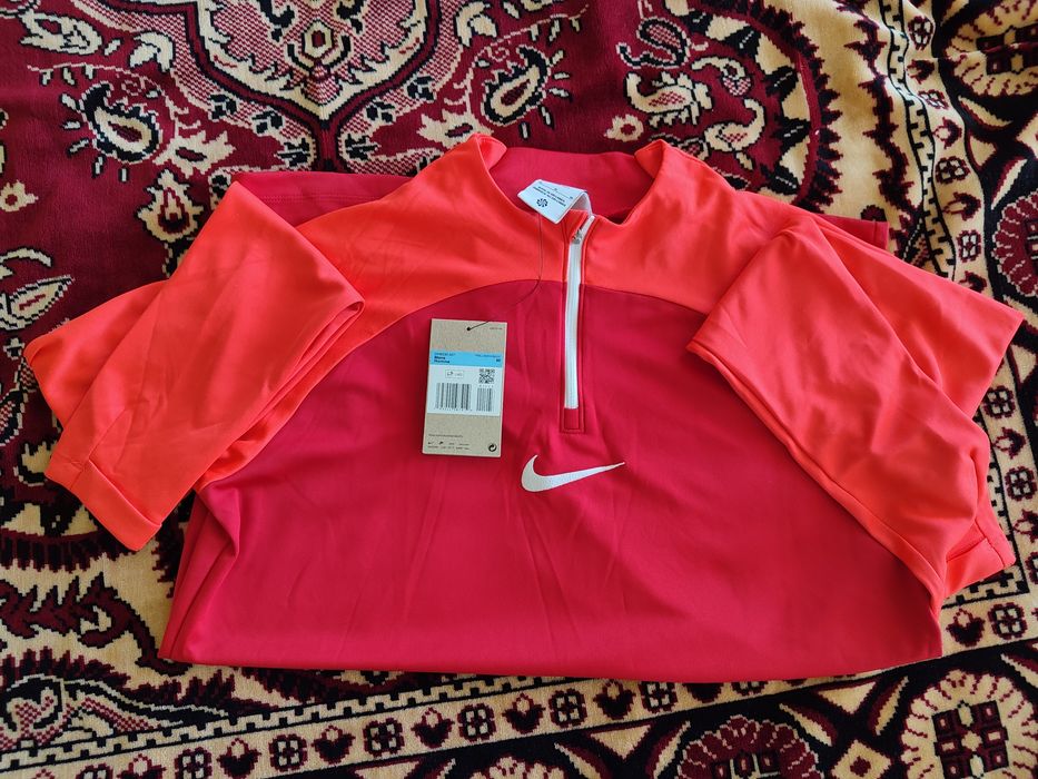 Мъжка спортна блуза с дълъг ръкав Nike