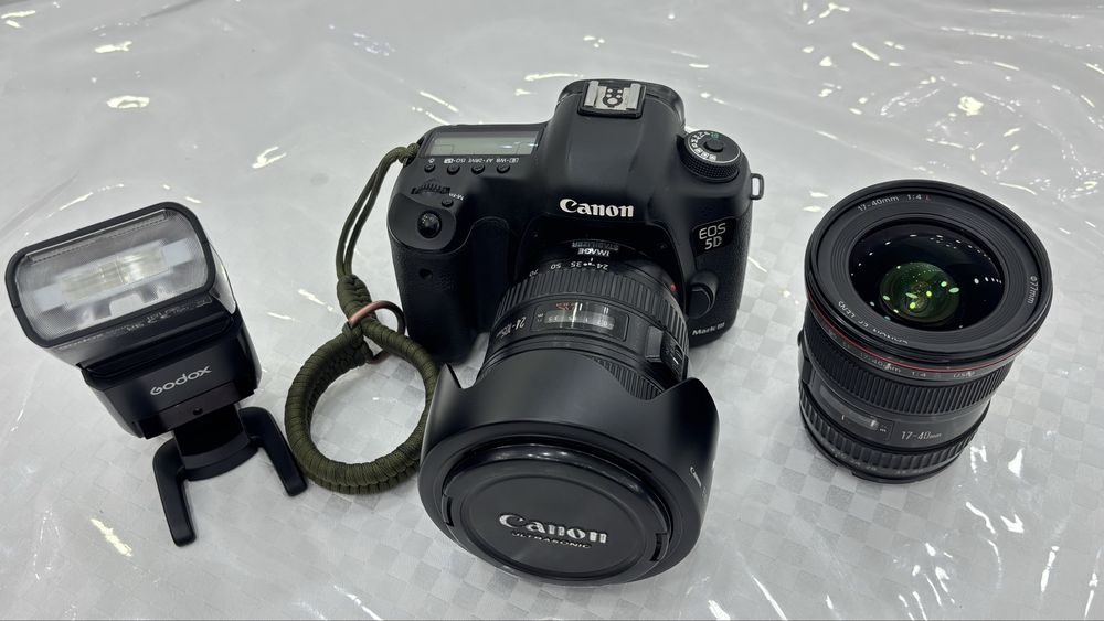 Фотоаппарат Canon 5D mark3