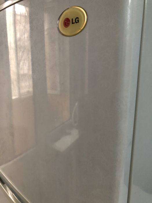 Холодильник LG