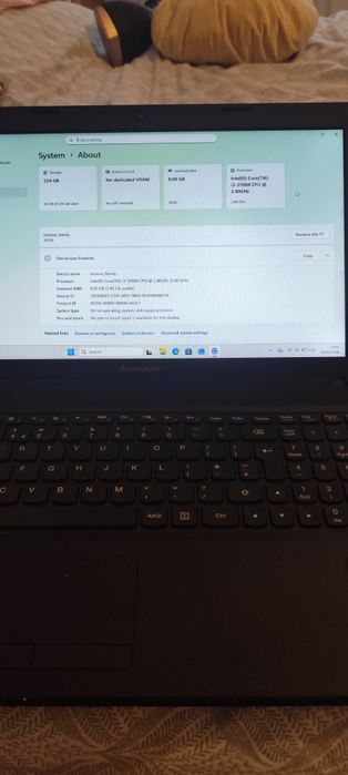 Lenovo g500 ,8 GB DDR3, 256 ssd, AMD ryzen
