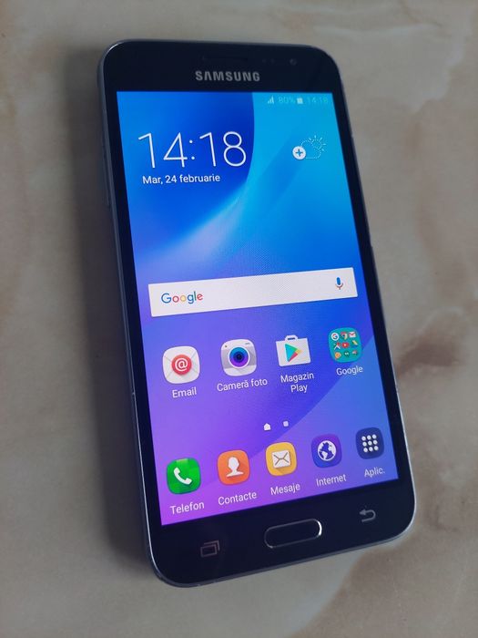 Vând Samsung Galaxy J3 DUOS impecabil și fără probleme //poze reale