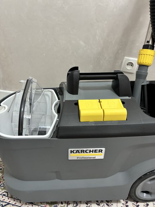 Пылесос Керхер новый