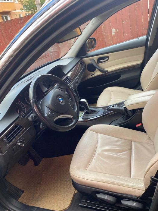 BMW 318D 2012, automat, combi